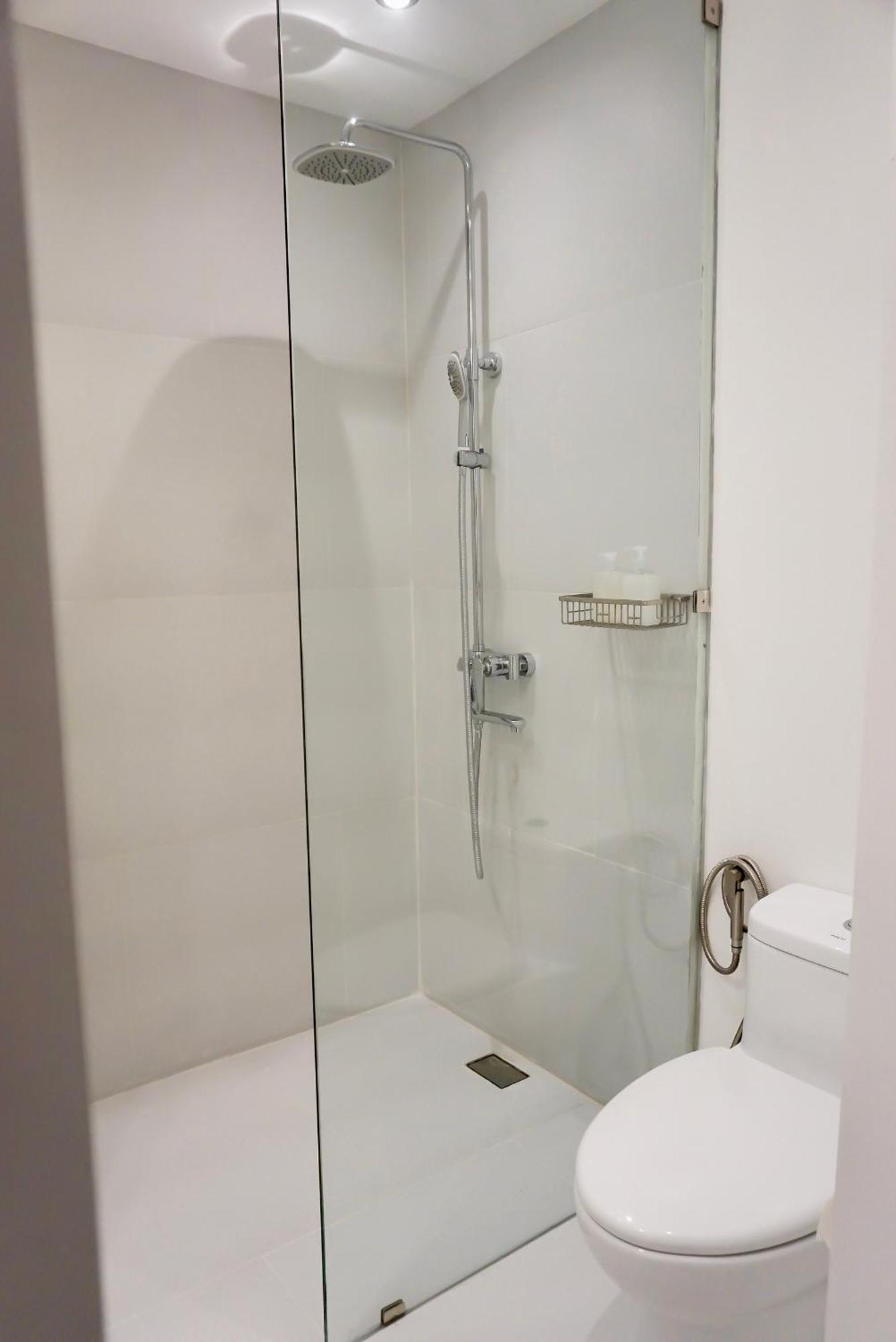 Cayco House By Hotel Durban Makati City Bagian luar foto