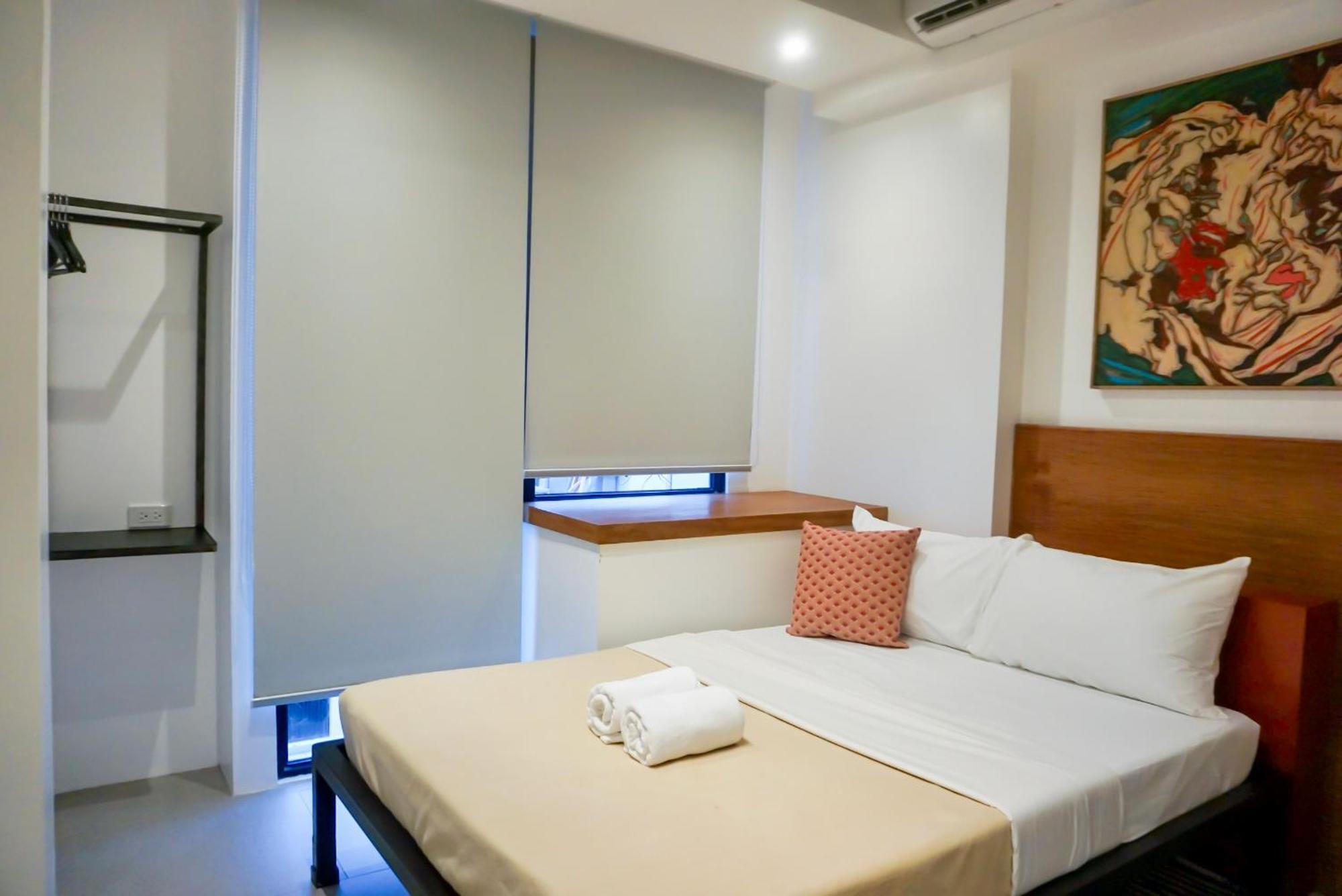 Cayco House By Hotel Durban Makati City Bagian luar foto