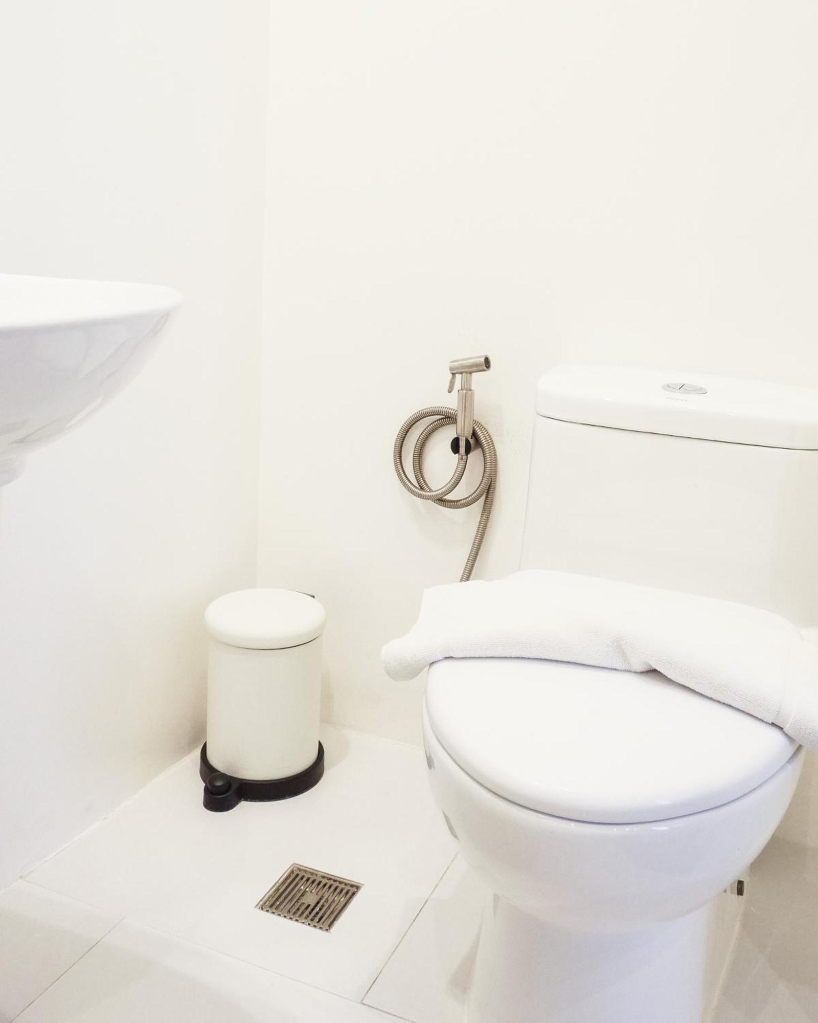 Cayco House By Hotel Durban Makati City Bagian luar foto
